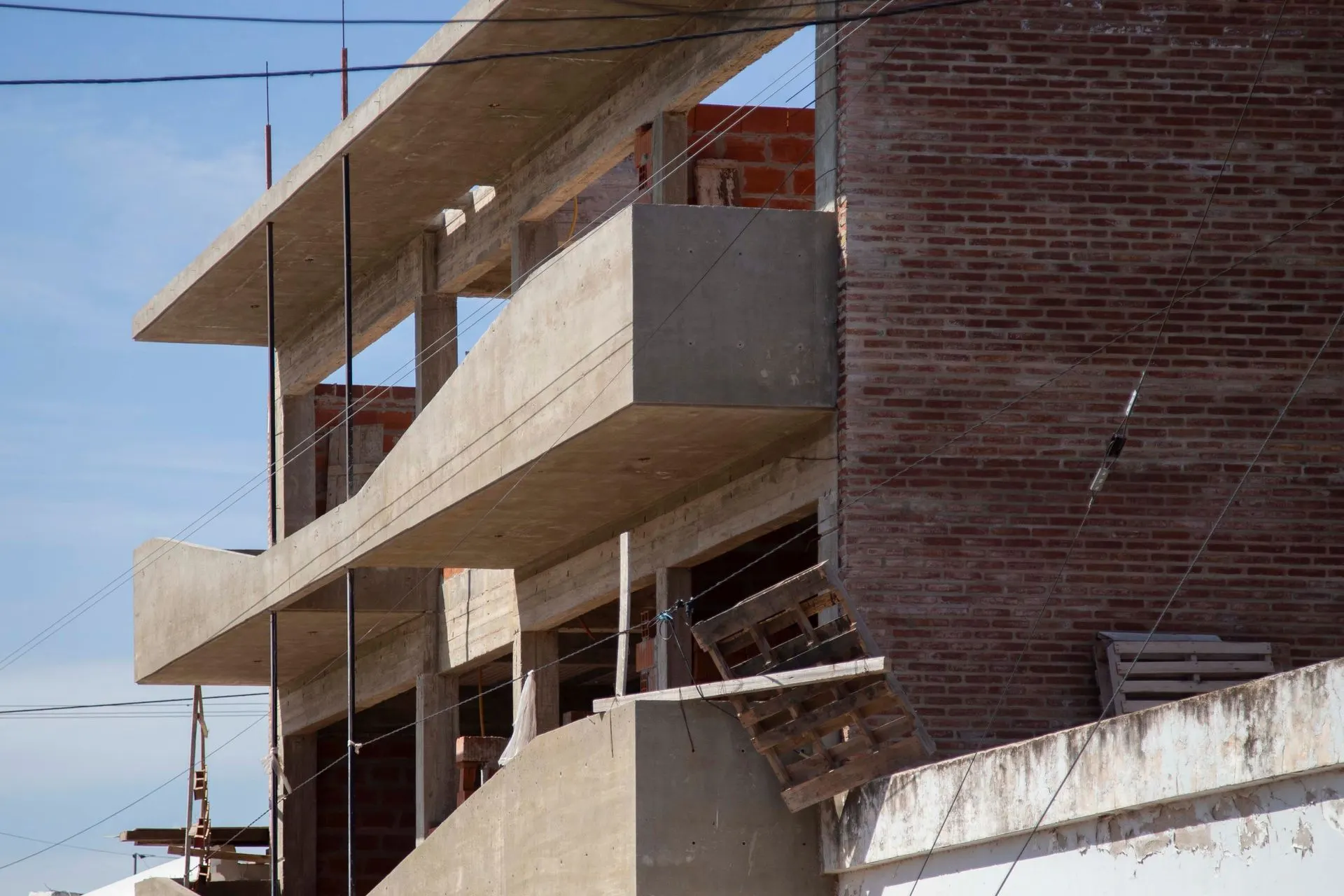 Edificio Moreno 1100 — Residencial
